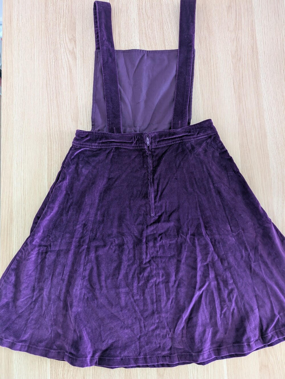 ModCloth Velvet Dress - Picture 4 of 7
